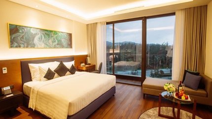 Sàn lát gỗ, không gian sang trọng