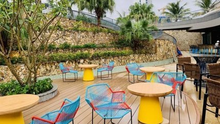 Không Gian Aqua Beach Club