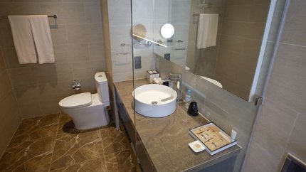 Phòng Tắm Khép Kín