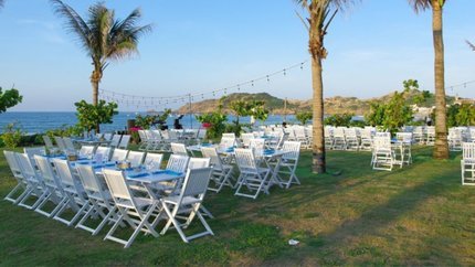 Nhà hàng Hương Biển với khôn gian ngoài trời