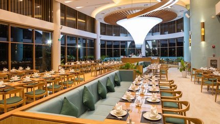 Nhà hàng Terrace Bay