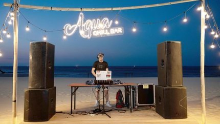 Sự kiện âm nhạc ngoài bãi biển