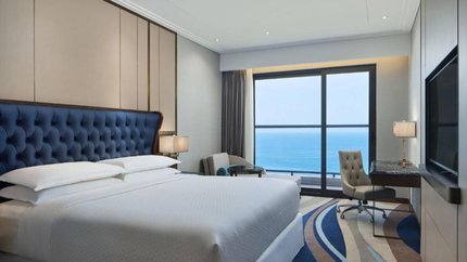 Deluxe King Ocean View