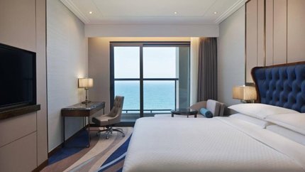 Panoramic King Ocean View