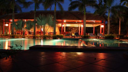 Toàn Cảnh Khách Sạn