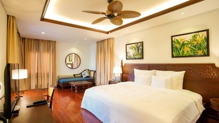 4 Bedroom Beach Front Pool Villa