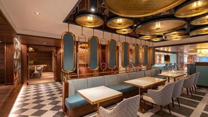 Không gian nhà hàng sang trọng