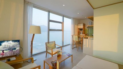 Phòng Cửa sổ hướng biển