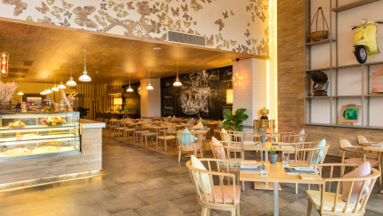 Fresh Restaurant Fusion Suites Saigon