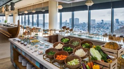 Quầy buffet nhà hàng Fresh