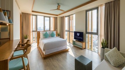 Deluxe Suite City View