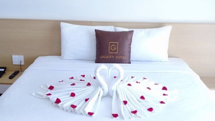 Giường Ngủ Phòng Rộng Rãi