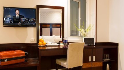 Phòng được trang bị đầy đủ nội thất