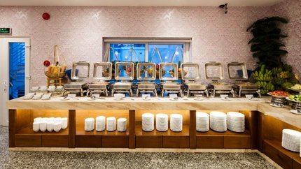 Quầy buffet tại khách sạn