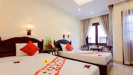 Phòng với 2 giường đơn vô cùng rộng rãi