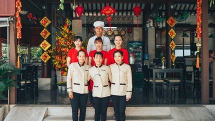 Nhà hàng Godiva với đội ngũ nhân viên phục vụ tận tình chuyên nghiệp