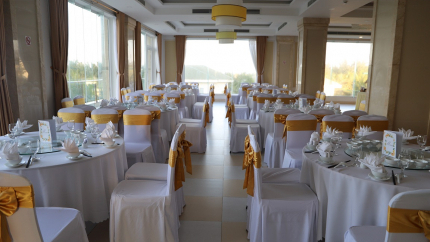 Hội Trường Paradise