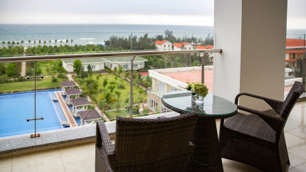 Deluxe Suite Ocean View