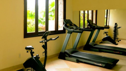 Phòng Gym tại Golden Coast 4 sao Phan Thiết