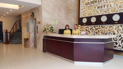 Lễ tân khách sạn