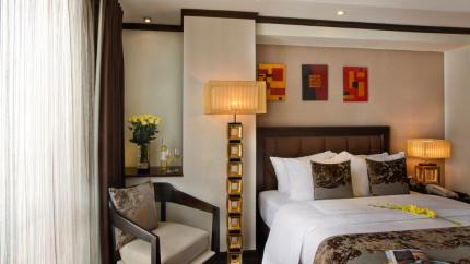 Lotus Executive tại 4* Hà Nội Golden Lotus Luxury