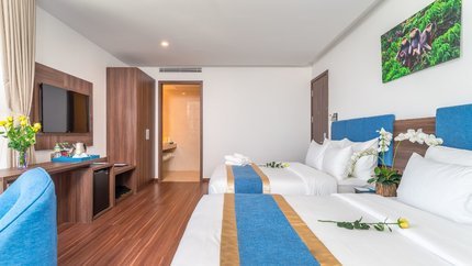 Family Room Sea/ Mountain View