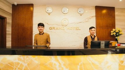 Quầy lễ tân khách sạn