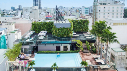 Bể Bơi Ngoài Trời