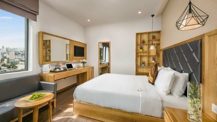 Deluxe Double Bedroom