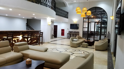 Sảnh Khách Sạn Grandpearl Quảng Ninh