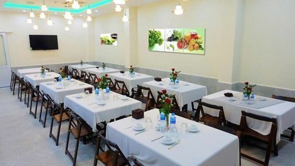 Nhà hàng khách sạn