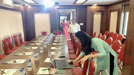 Phòng họp hội nghị hiện đại