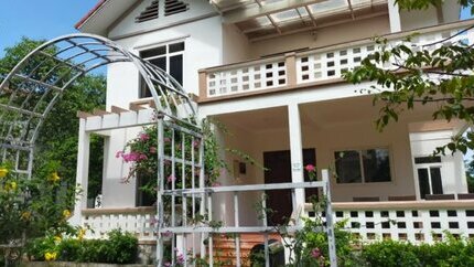 Villa 6 phòng (4 Double + 2 Triple)