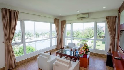 Phòng khách đầy đủ trang thiết bị
