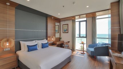 Beach Front Oasis Double Bedroom