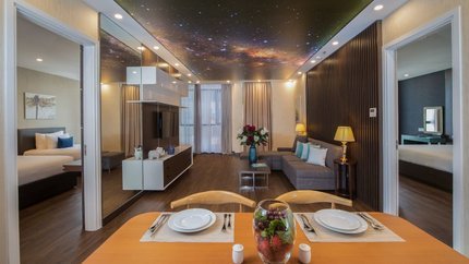 2 Bedroom Royal Penthouse (Partial Sea View)