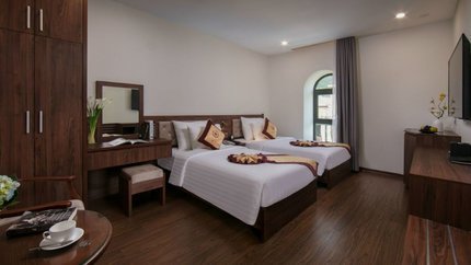 Phòng cổ điển, tone gỗ