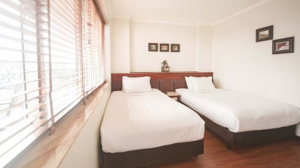 Phòng Penthouse Terrace Suite Khách Sạn E Central