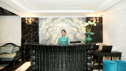 Lễ Tân