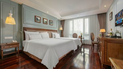 Phòng Deluxe Triple City View