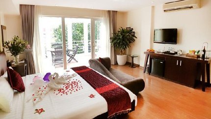 Hanoian Penthouse với hai phòng ngủ riêng biệt thông nhau bằng cầu thang bên trong