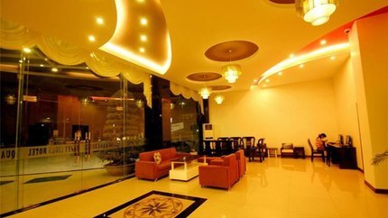 Sảnh lớn hiện đại, sang trọng