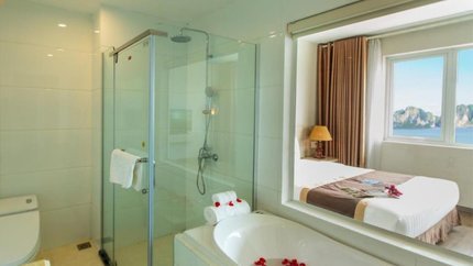 Phòng tắm hiện dại, tiện nghi