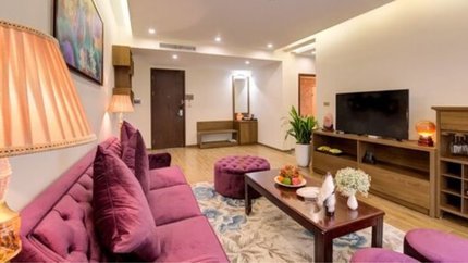 Phòng Suite Mountain View khách sạn Heaven Gate O Quy Ho