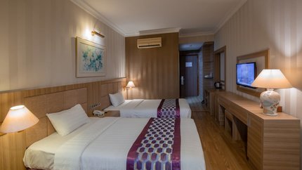 Phòng mang một tông màu ấm cúng