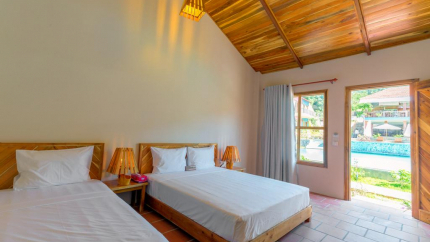 Deluxe Triple Pool View - Hillside Village Resort Phú Quốc