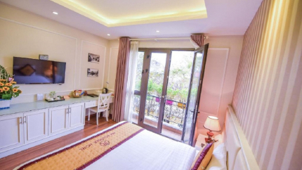 Phòng Suite Balcony City View