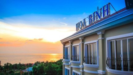 Bình minh tại khách sạn