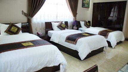 Phòng Triple khách sạn Hoa Cương 3*