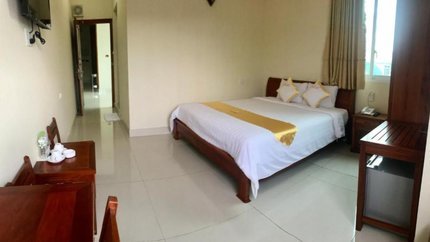 Gian phòng thiết kế tối giản